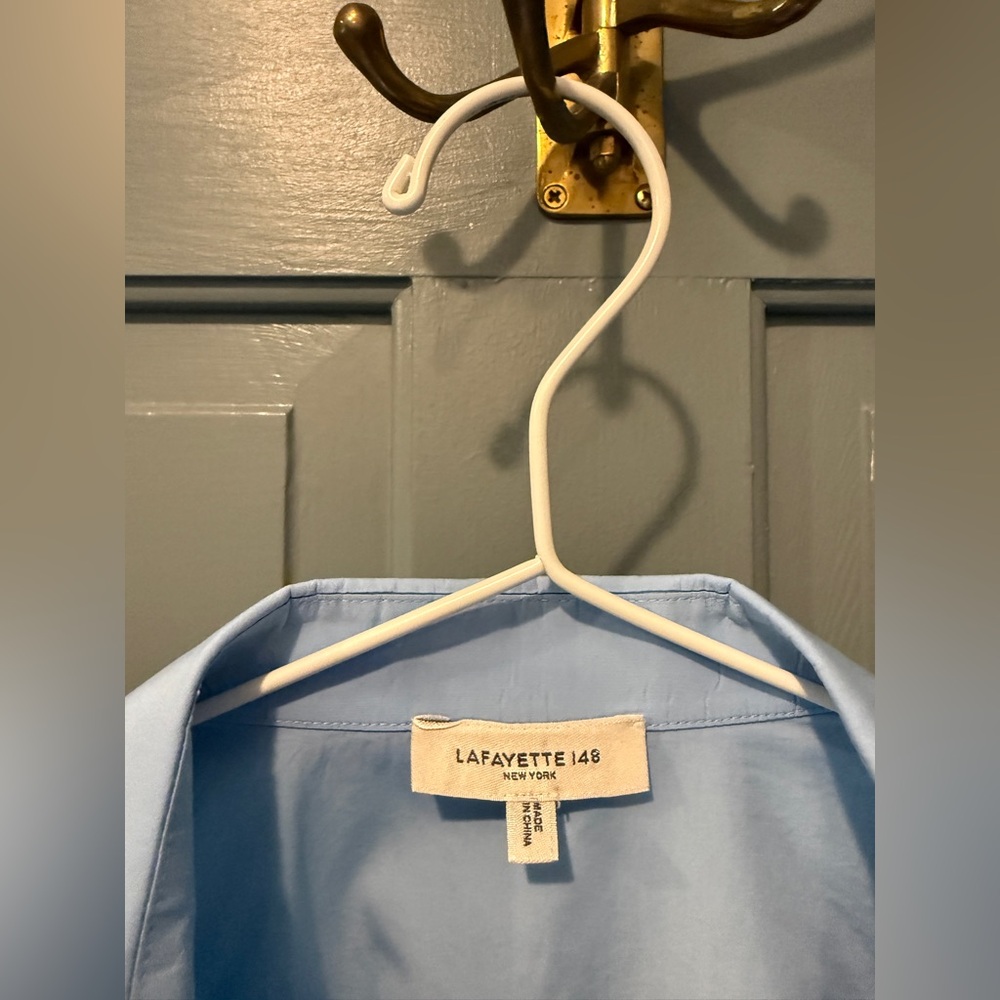 Womens M Lafayette Blue Buttonup